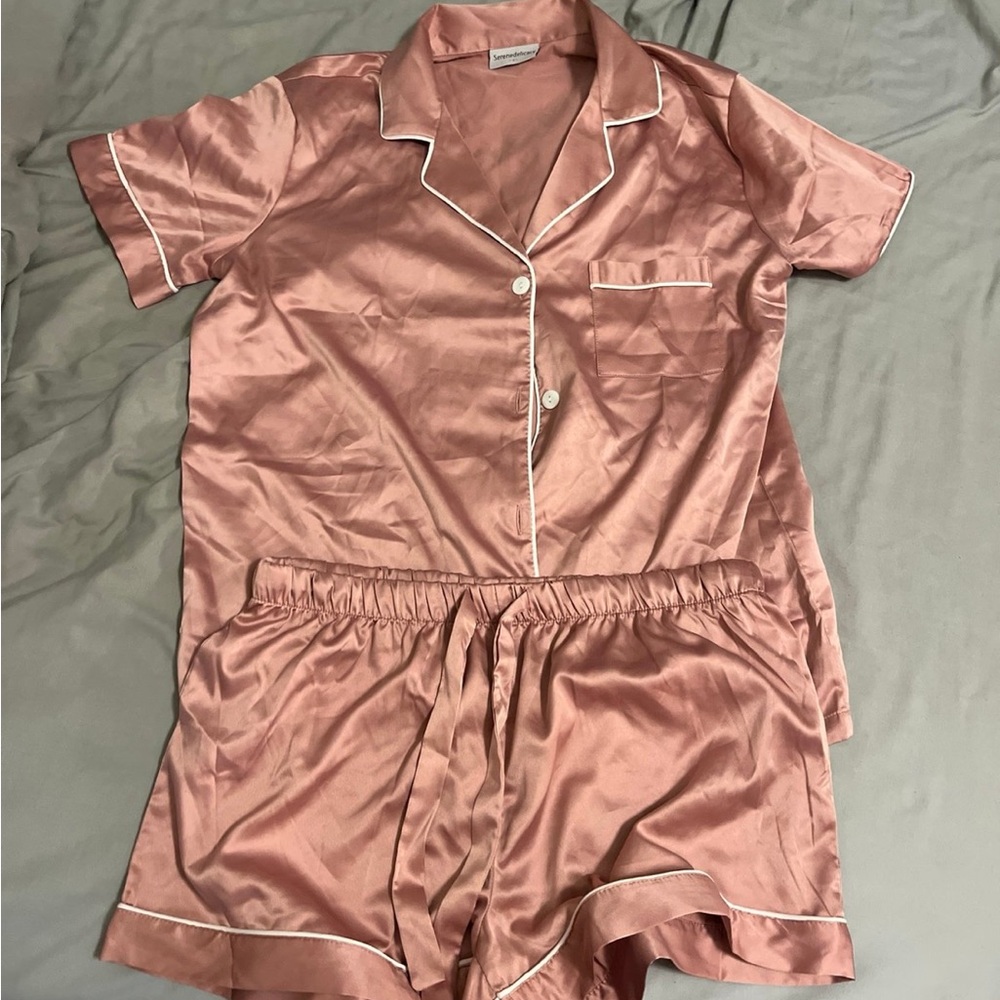 Delicacy Rose Pink Satin Short Pajama Set with White Piping